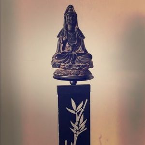 Sitting Buddha Statue